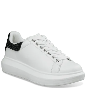 Λευκό sneaker ENVIE με μαύρη λεπτομέρεια και chunky σόλα